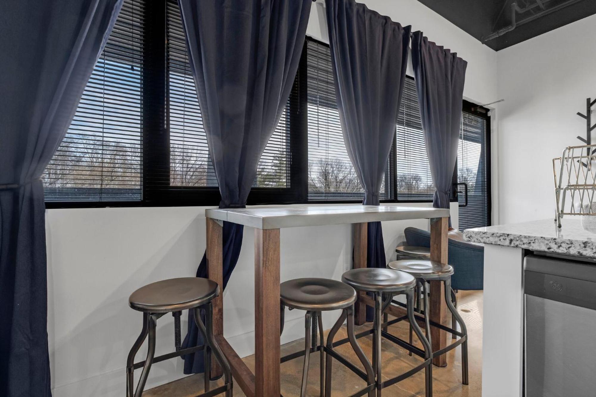 New Studio Sleeps 4 - 7 Mins To Dwtn Nashville Ngoại thất bức ảnh