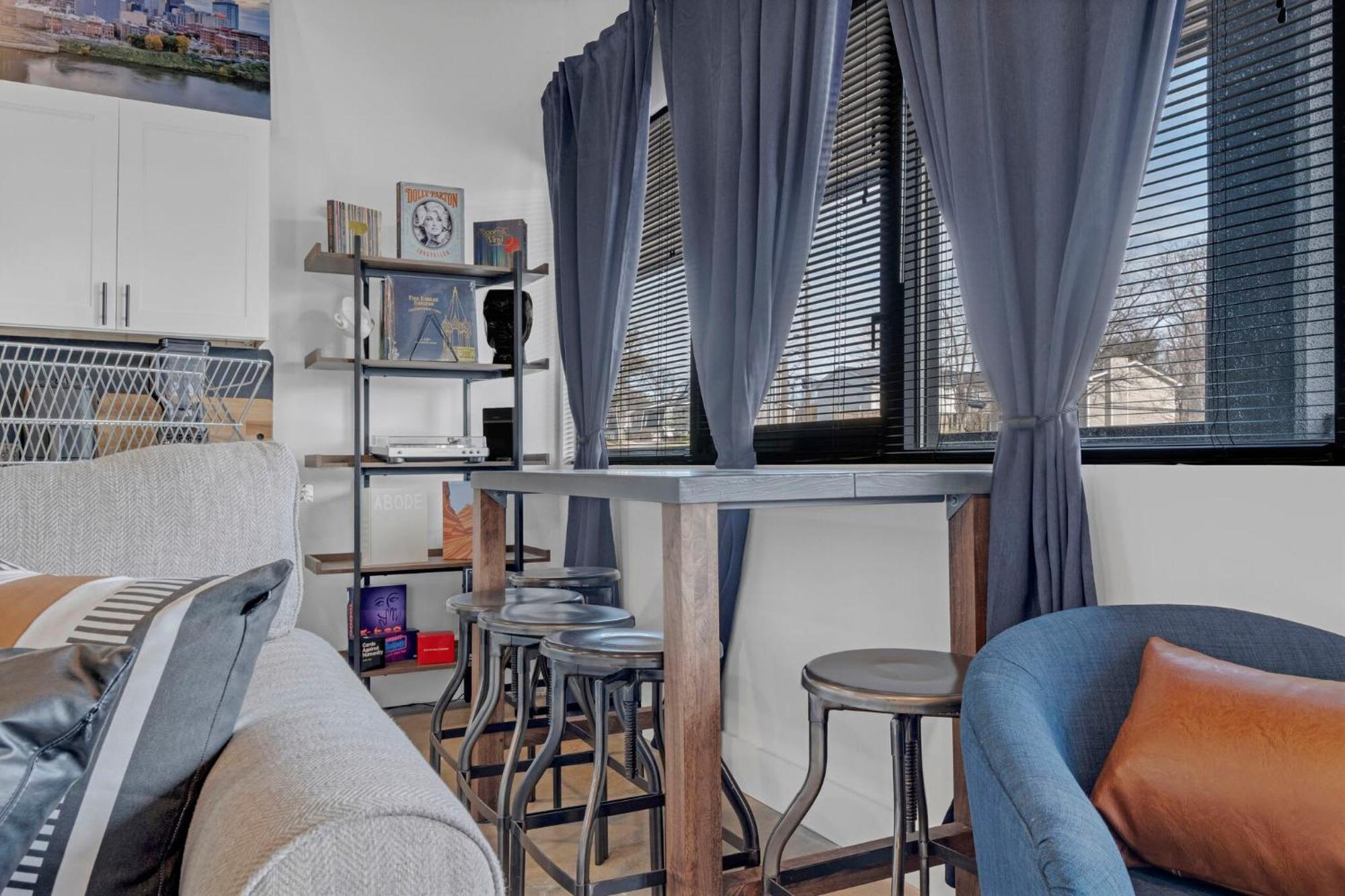 New Studio Sleeps 4 - 7 Mins To Dwtn Nashville Ngoại thất bức ảnh